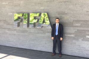 Krikor Attarian en taller de FIFA